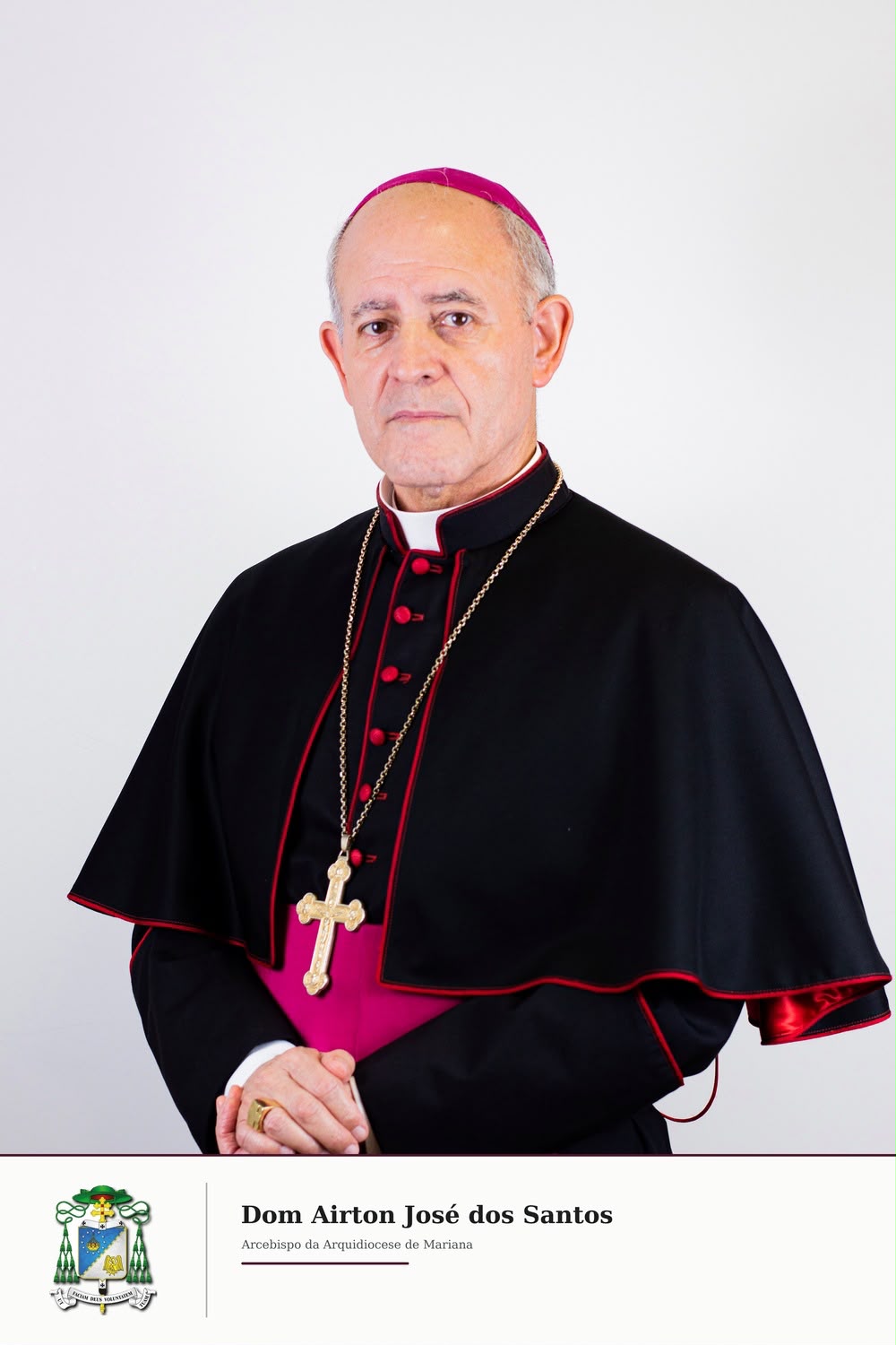 Fotografia institucional de Dom Airton José dos Santos, Arcebispo Metropolitano de Mariana